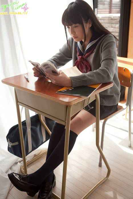 [minisuka.tv性感写真]ID0153 现役女子高生 Yuuri Shiina 2011.07