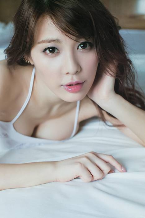 [Weekly Big Comic Spirit性感美女杂志]ID0087 2014 No.45 美馬怜子 [7P]