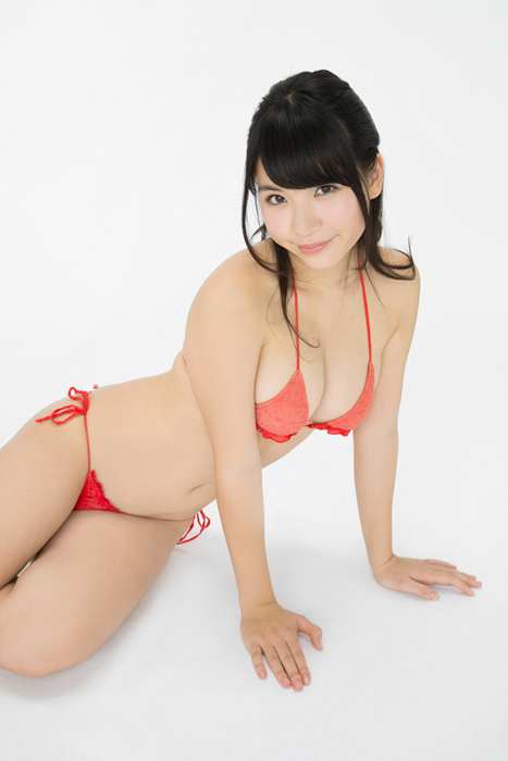 性感红色比基尼少妇[YS-Web]Vol.640 Jun Serizawa 芹沢潤 日本一スカートが短い現役女